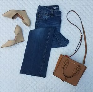 Nearly New! Stretchy and soft!